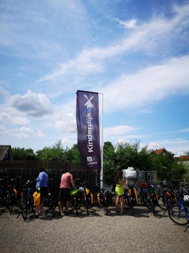Amst-Bru 24 juni-1 juli 2023