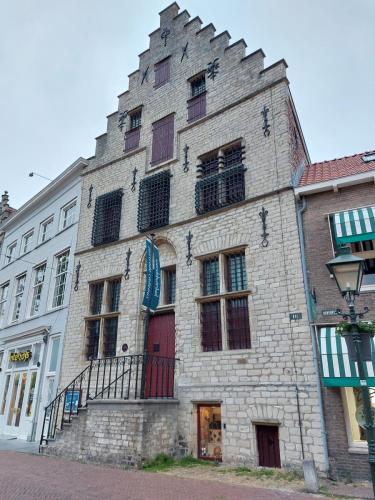 Amsterdam-Brugge 28 May-7 June 2023