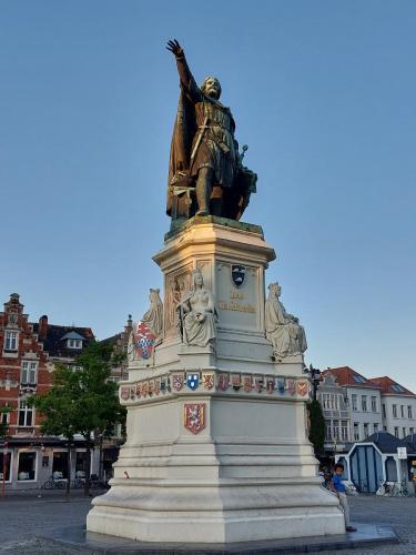 Amsterdam-Brugge 28 May-7 June 2023