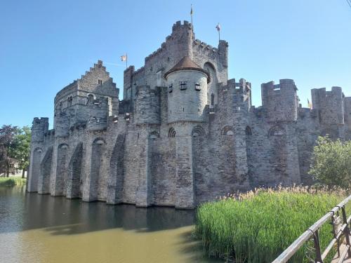 Amsterdam-Brugge 28 May-7 June 2023