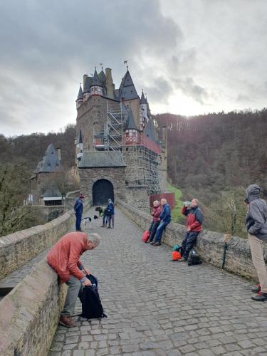 Mosel-28-december-22-1-january-23-29